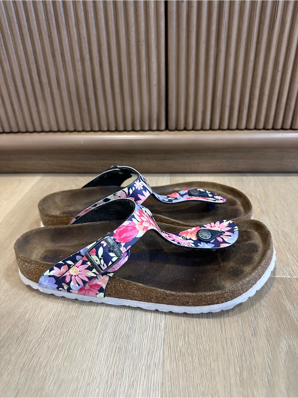 Birkenstock Gizeh Soft Footbed sandals  Supernatural Flowers Navy size 39